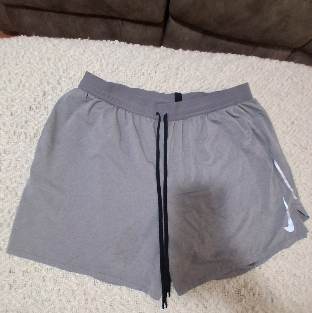 Nike Dri-FIT Women Athletic Shorts - Black - Size XL